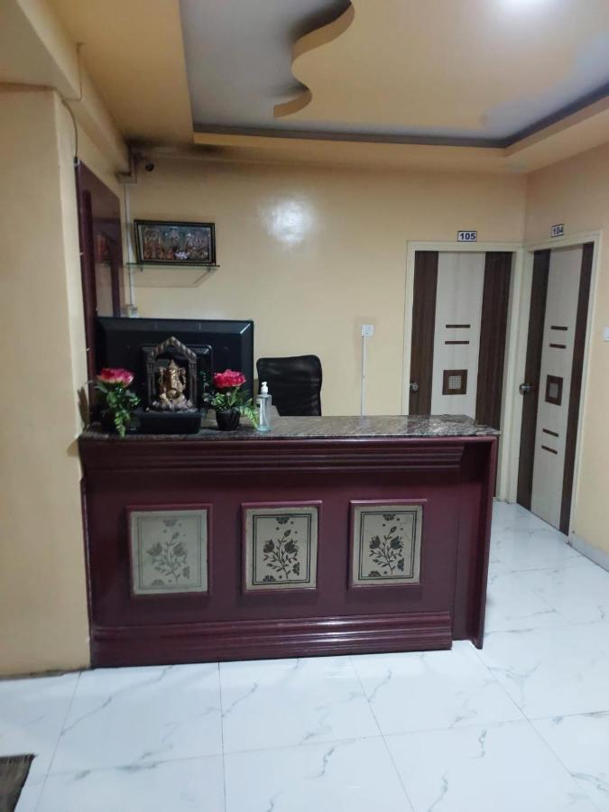 Mandara Comforts Hotel Бангалор Екстериор снимка